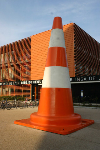 INSA, œuvre anonyme.