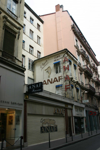 34-36 rue de Brest, fourreur Anaf.