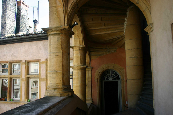 2 rue Juiverie, Hôtel Paterin, galeries.