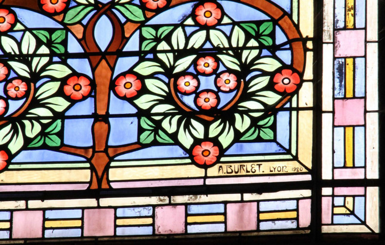 Détail d'un vitrail de A. Burlet.