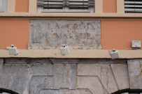 13 place Benoît-Crépu, inscription "A la croix de Malthe".