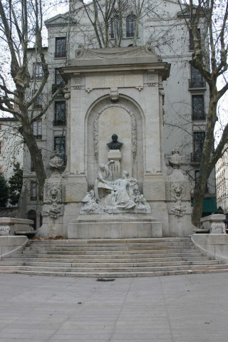 Monument Gailleton.