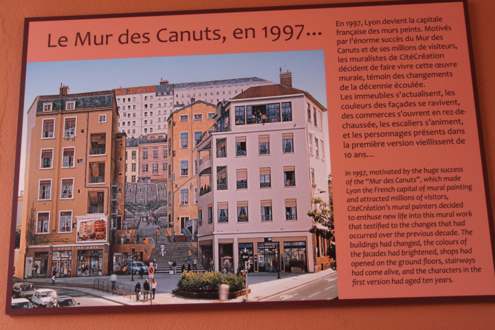 Mur des Canuts, en 1997, plaque.