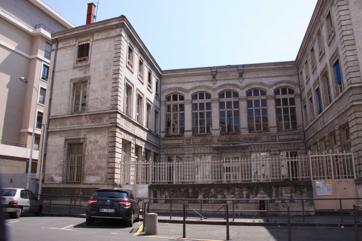 Vue du bâtiment.