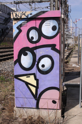 Vers Fort Montluc ligne SNCF, "Birdy" de Knar.