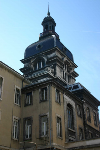 Hôtel-Dieu, vue prise de la rue Bellecordière.