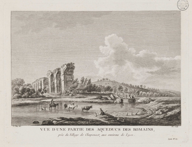 Vue des restes d'un aqueduc bati par les Romains, à la porte de St Just à Lyon ; vue d'une partie des aqueducs des romains, près du village de Chaponost, aux environs de Lyon.