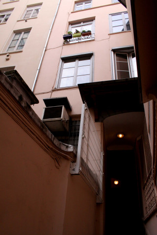 34-36 rue de Brest, fourreur Anaf.