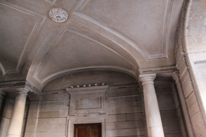 Salle sous le Grand-Dôme, détails des portes.