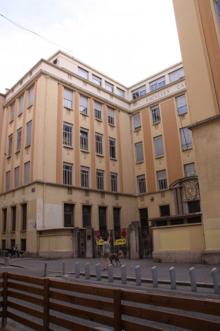 23 rue du Plat, facultés catholiques.