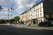 Rue Marius-Berliet et place du 11 novembre.