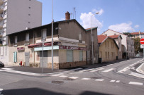 Angle de la rue Ferdinand-Buisson et de la rue Bonnand.