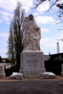 Cimetière ancien, monument aux Morts de 1914-1918.
