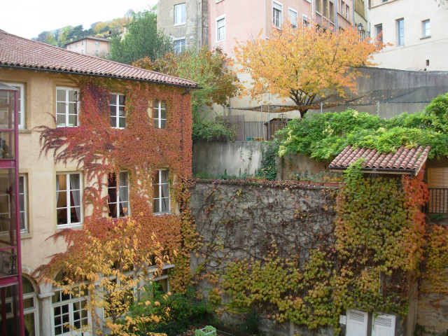 Cour intérieure.