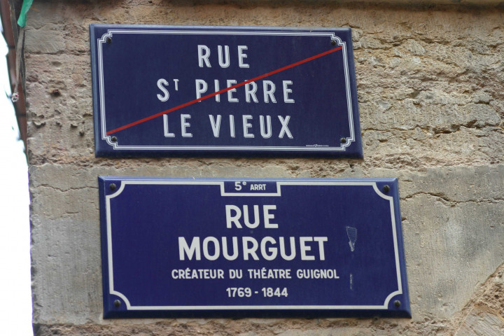 Plaque de rue.