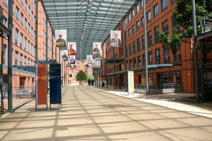 Allée intérieure.