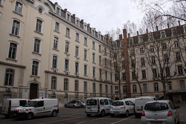 Cour intérieure.