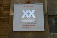 Villa Gillet, plaque label Patrimoine du XXe siècle.