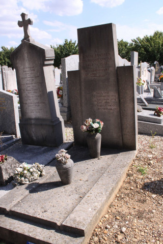 Tombe de Janssen Louise.