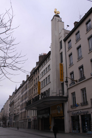 81 rue de la République, cinéma Pathé.