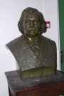 Ecole vétérinaire, intérieur, buste en bronze de Chauveau par Prost.