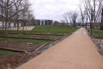 Jardin au sud du Pont Raymond Barre