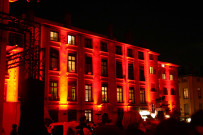 Place Saint-Jean lors de la Fête des Lumières du 8 décembre 2006.