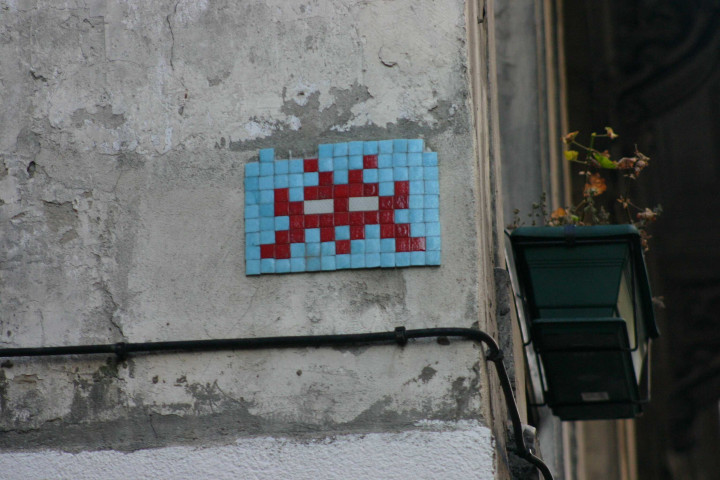 54 rue Auguste-Comte, mosaïque jeu "Space invader".