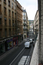 Vue de la rue Constantine, direction ouest.
