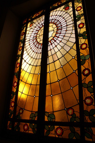 Vitraux de Dubost et Simon.