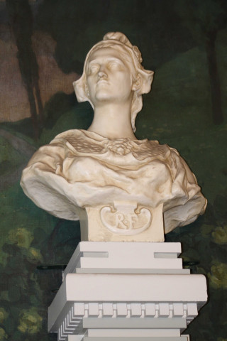 Buste de Marianne de la Salle des mariages.
