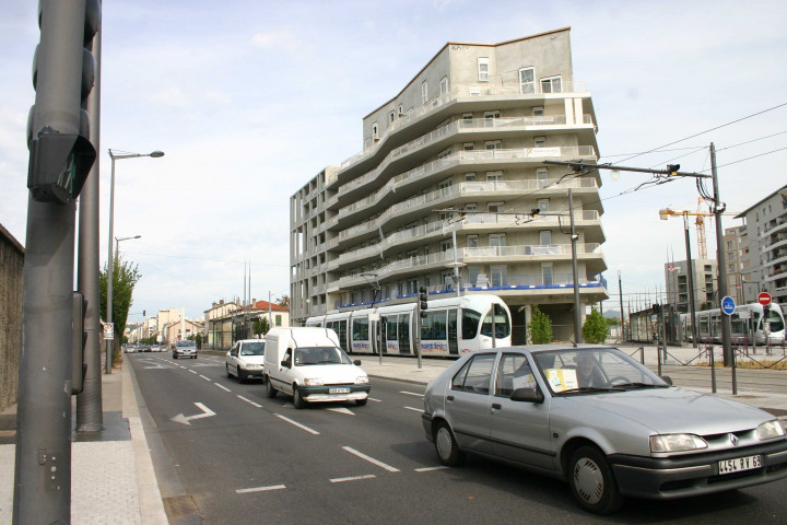 Angle de la rue Audibert-et-Lavirotte et de la rue de l'Europe.