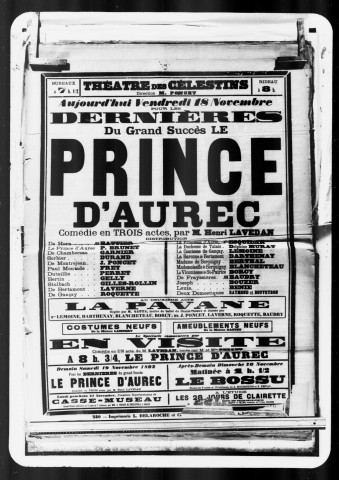 En visite : comédie en un acte. Auteur : Lavedan.