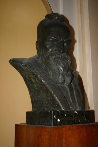 Buste de Clair Tisseur de Georges Salendre.