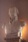 Palais Saint-Pierre, buste de Camille Jordan.