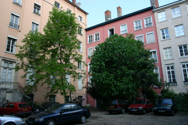 7 et 9 rue François-Dauphin, cour intérieure.