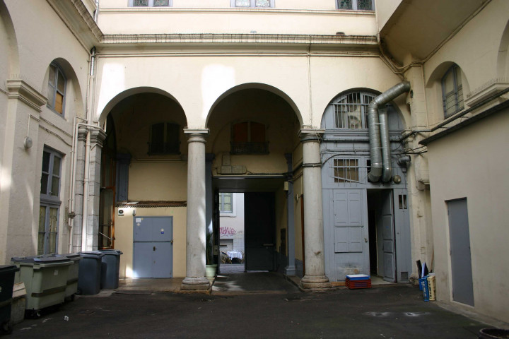 10 rue des Marronniers, cour intérieure.