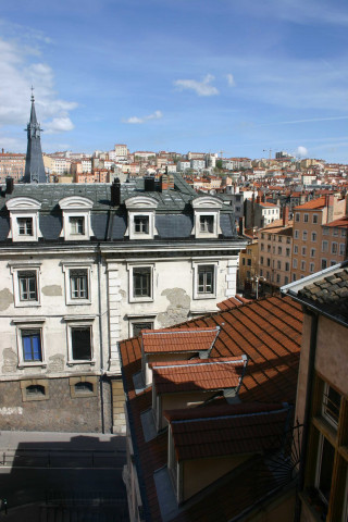 2 rue Juiverie, Hôtel Paterin, vue sur les toits environnants.