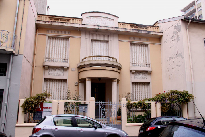 Bâtiment.