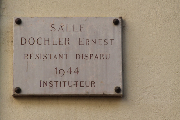 Lycée-Ampère, plaque des noms de salles, guerre 1939-1945.