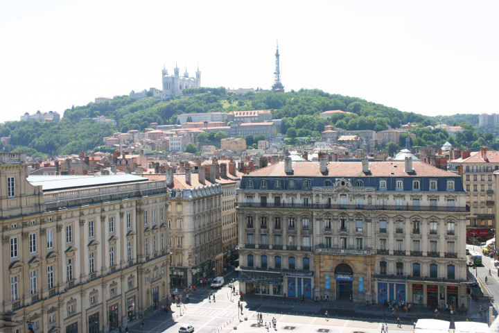 Vue prise depuis le toit de l'Hôtel-de-Ville.