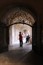 Cour du cloître, stèle Marcus Panissod.