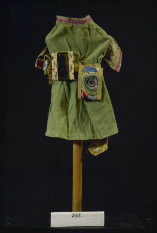 Théâtre de Guignol : costumes.