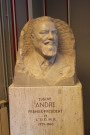 Buste d'Eugène André.