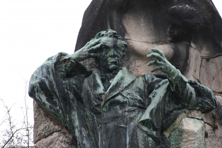Monument à Ampère d'André Vermare.