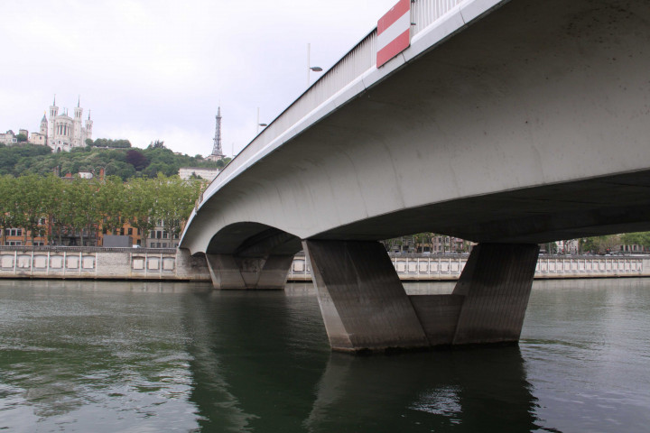 Pont Maréchal-Juin.
