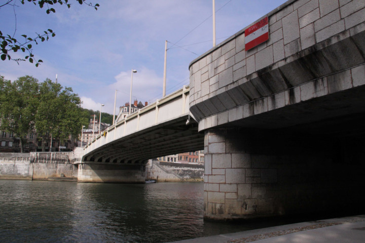 Pont de La Feuillée.