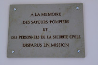 Plaque à la Mémoire des Sapeurs Pompiers.