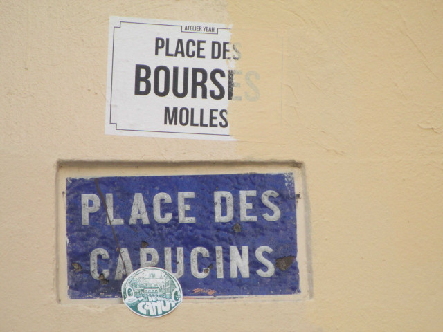 Place des Capucins rebaptisée place des Bourses-Molles, collage.