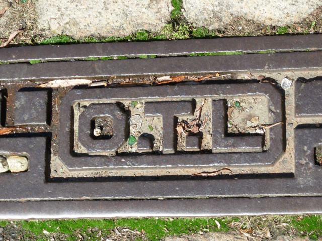 Plaque d'aiguillage de l'OTL.